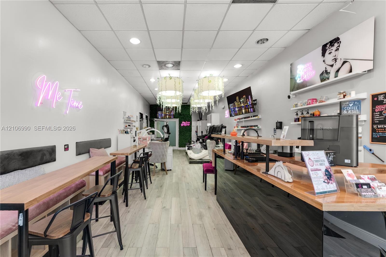 Turnkey beauty salon for sale at 83** SW 40 Street, Miami, FL 33155