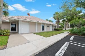 Office space for sale at 1501 Presidential Way 9, West Palm Beach, FL