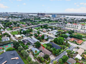 Multi-family property for sale at 633 10th Street 1-5, West Palm Beach, FL